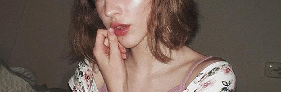 LisaLeslie LisaLeslie Cover Image