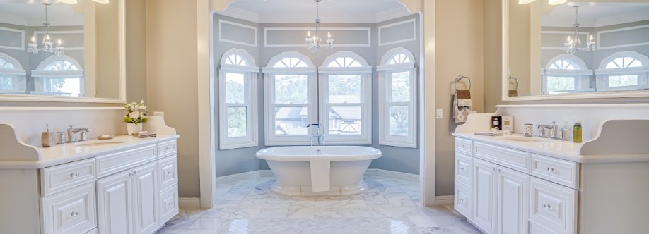 Pezzini Luxury Homes Cover Image