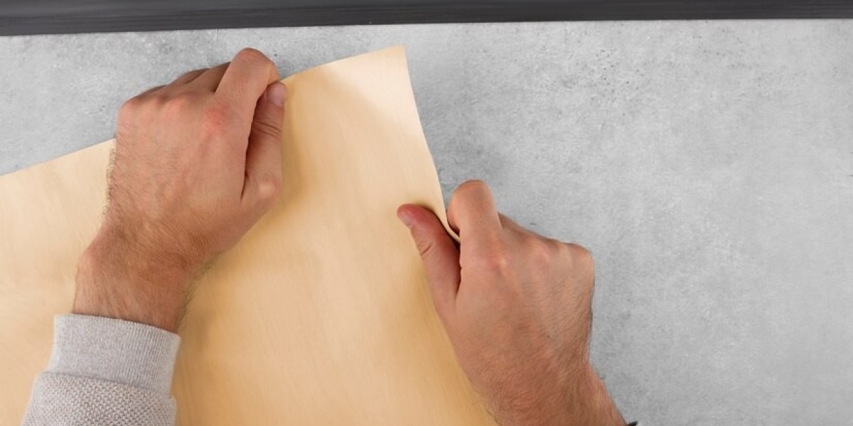 "Custom Hot Paper: Enhance Your Branding and Meat Presentation"