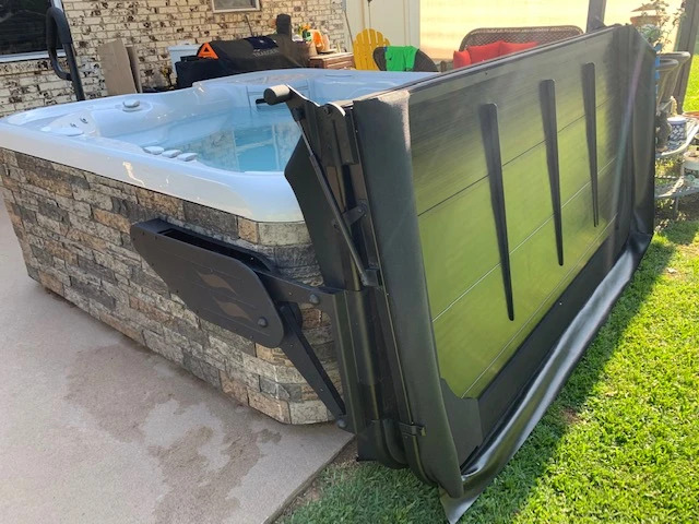 Is a Weather Shield Hot Tub Cover Worth Spa Cover Replacement? – Smartop Spa Cover