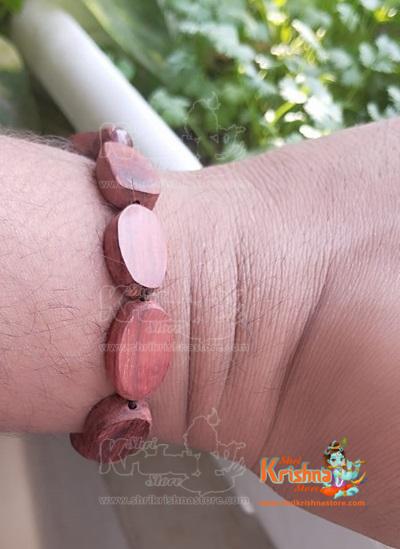 Pure Red Sandalwood Beads Bracelet – Elegant & Spiritual