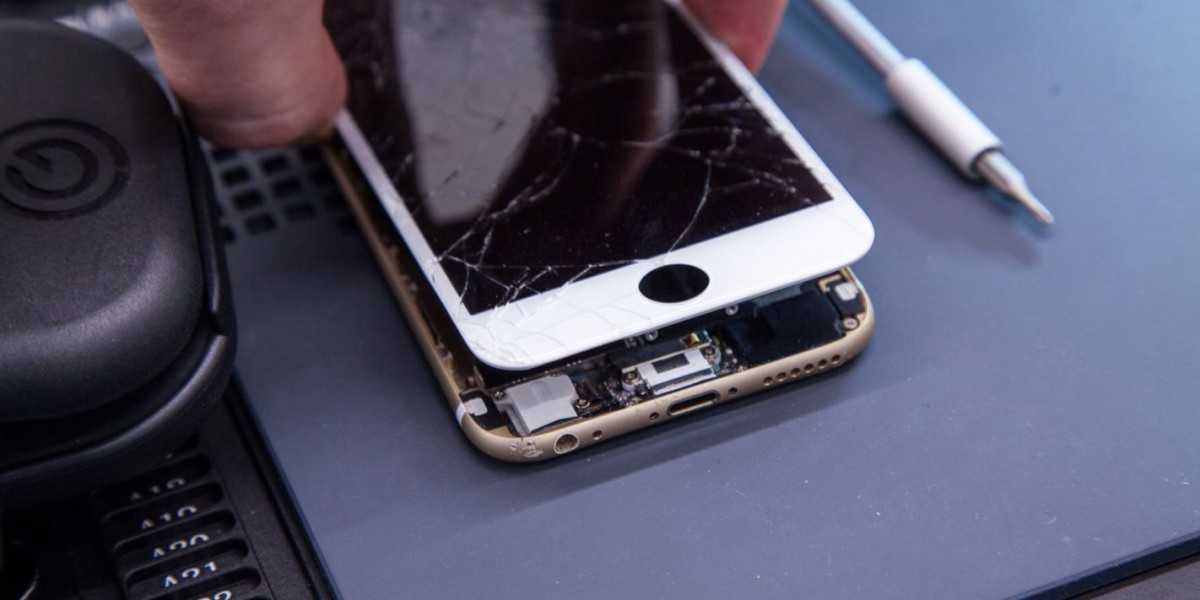 Mobile Cell Phone Repair Houston: Common Problems and Quick Fixes