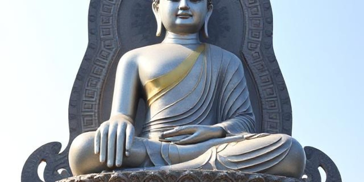 The Making of a Buddha Statue: Traditional Techniques and Modern Innovations