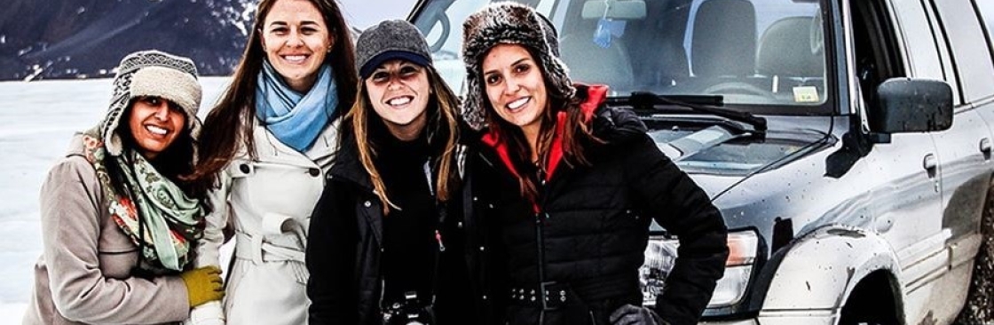 Discover Iceland Cover Image