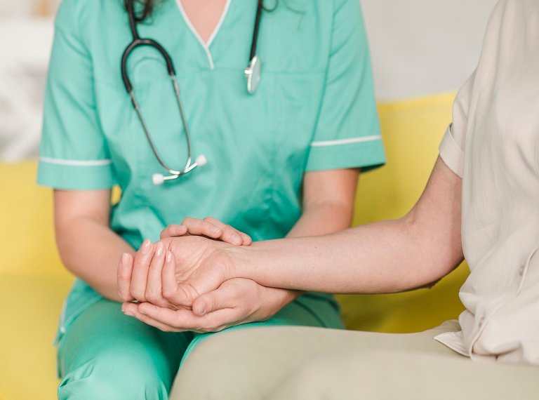 Best Patient Care Taker Services in Delhi NCR at Home