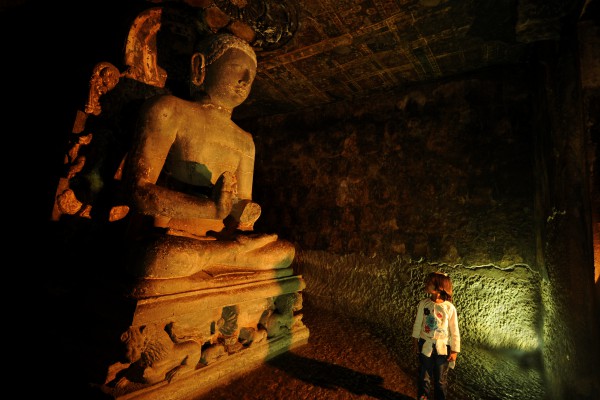 Ajanta ellora one day caves tour – Explore Ancient Wonders