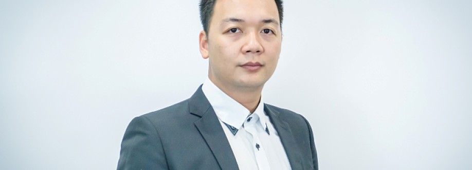 CEO Hoàng Giang Cover Image