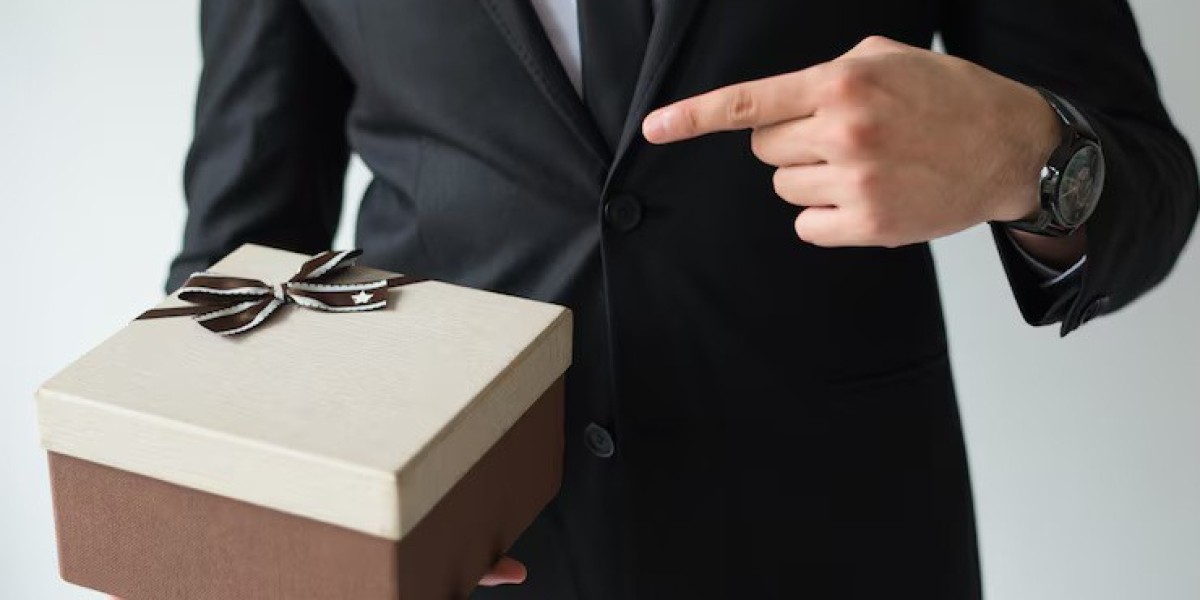 How Custom Corporate Gift Boxes Strengthen Business Relationships
