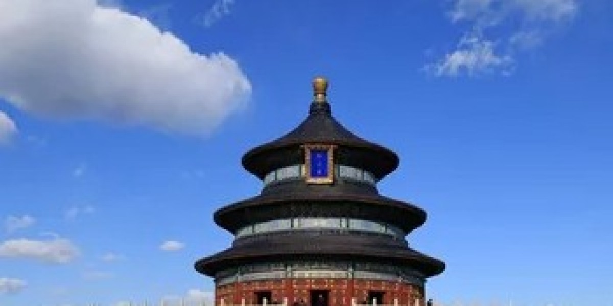 Discover Authentic Travel with the Best China Tour Guides (2025–2028)