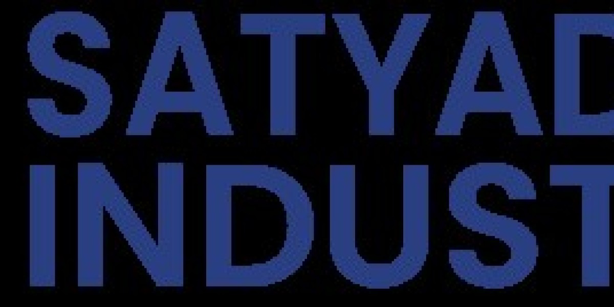 Breathe Easy with Nature: The Rise of Aerosol-Free, Refillable Room Fresheners