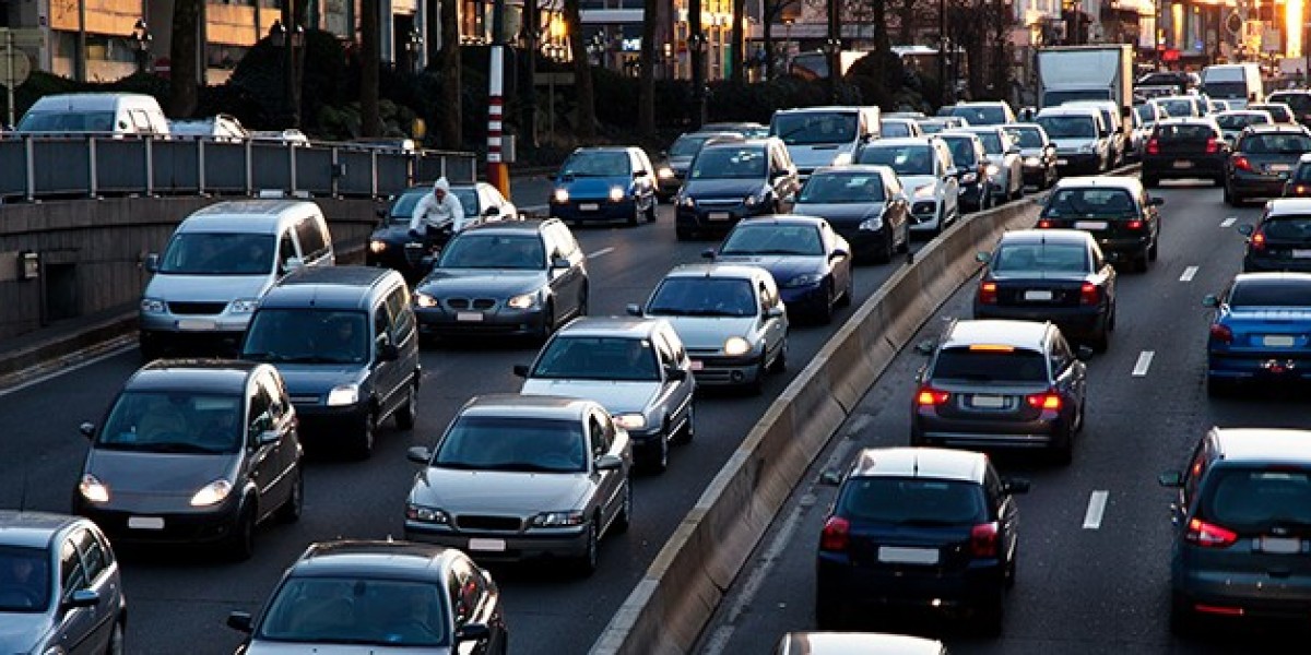 Top Traffic Control Professionals in Iowa: Ensuring Road Safety & Efficiency