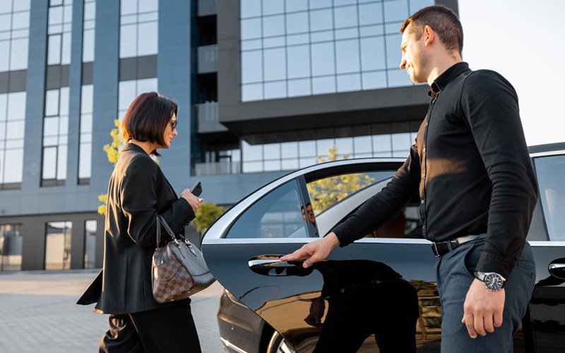Airport Transfer Melbourne - Kamal Melbourne Transfers