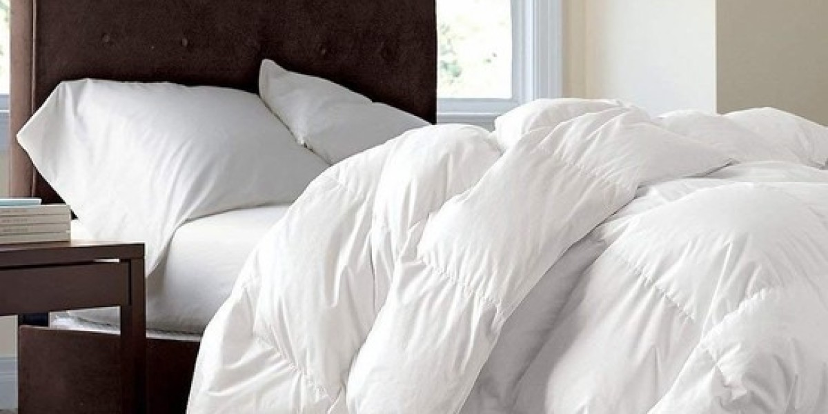 The Ultimate Guide to Selecting a Luxury Goose Down Comforter: What You Need to Know