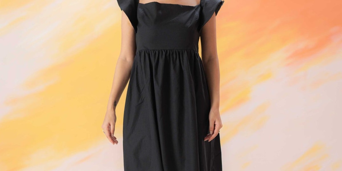 Where to Buy Trendy Western Dresses in Pakistan