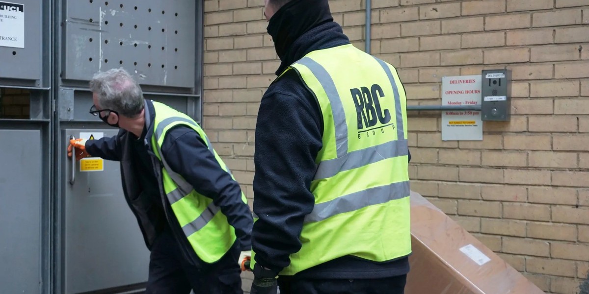 Efficient and Reliable: Your Ultimate Guide to 2 Man Delivery Services in the UK