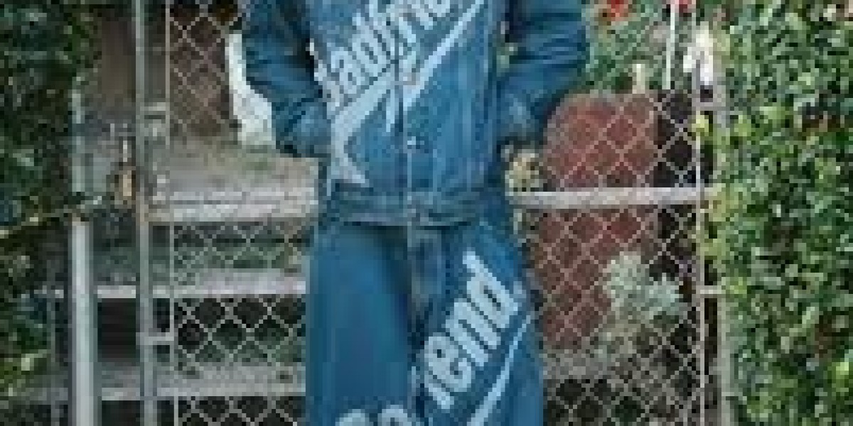 White Sneakers Always Look Good