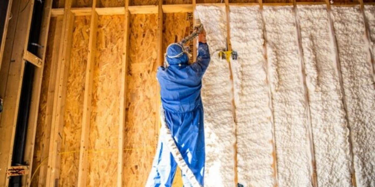 Closed Cell Foam Insulation Contractor Expertise for Zero Energy Projects