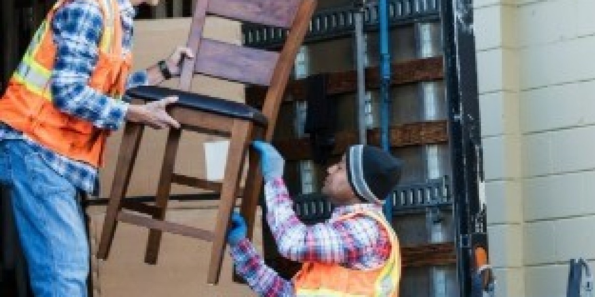 Empowering Employment with Technology: The Rise of Labour Online Booking in India