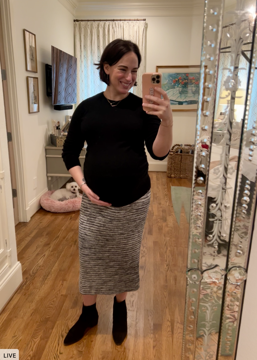 How to Dress Stylishly During Pregnancy without Sacrificing Comfort?: ext_6630749 — LiveJournal