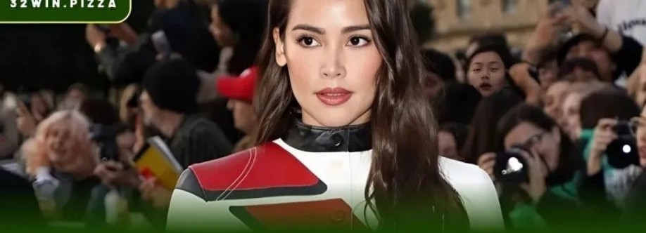 CEO Phương Hằng Cover Image