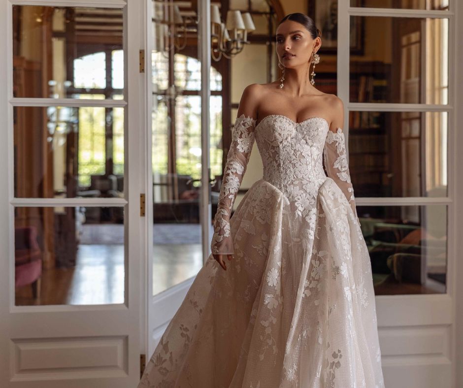 Elegance Across Borders: How to Choose the Perfect Wedding Dress for Your Destination Wedding – Site Title