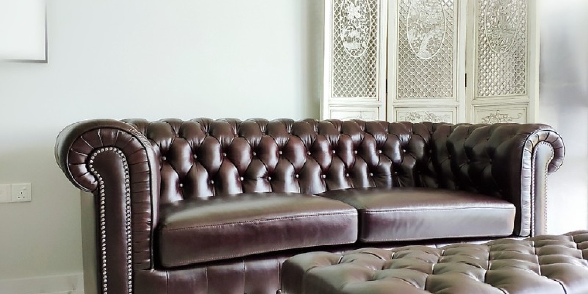 How to Choose the Right Chesterfield Sofa Size for Singapore Apartments