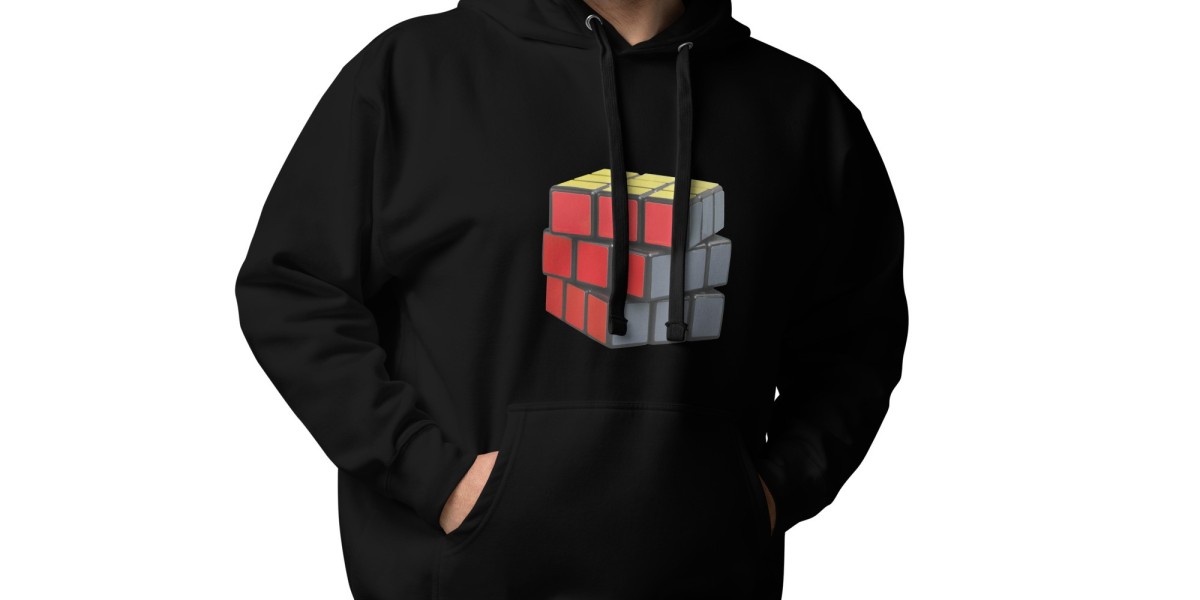 More Than Just Warmth: How Printed Hoodies in UK Are Redefining Everyday Style, Self-Expression, and Streetwear Identity