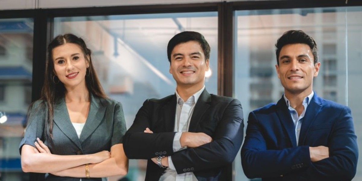 Strategic Management and Leadership Diploma: Key Benefits & Career Outcomes