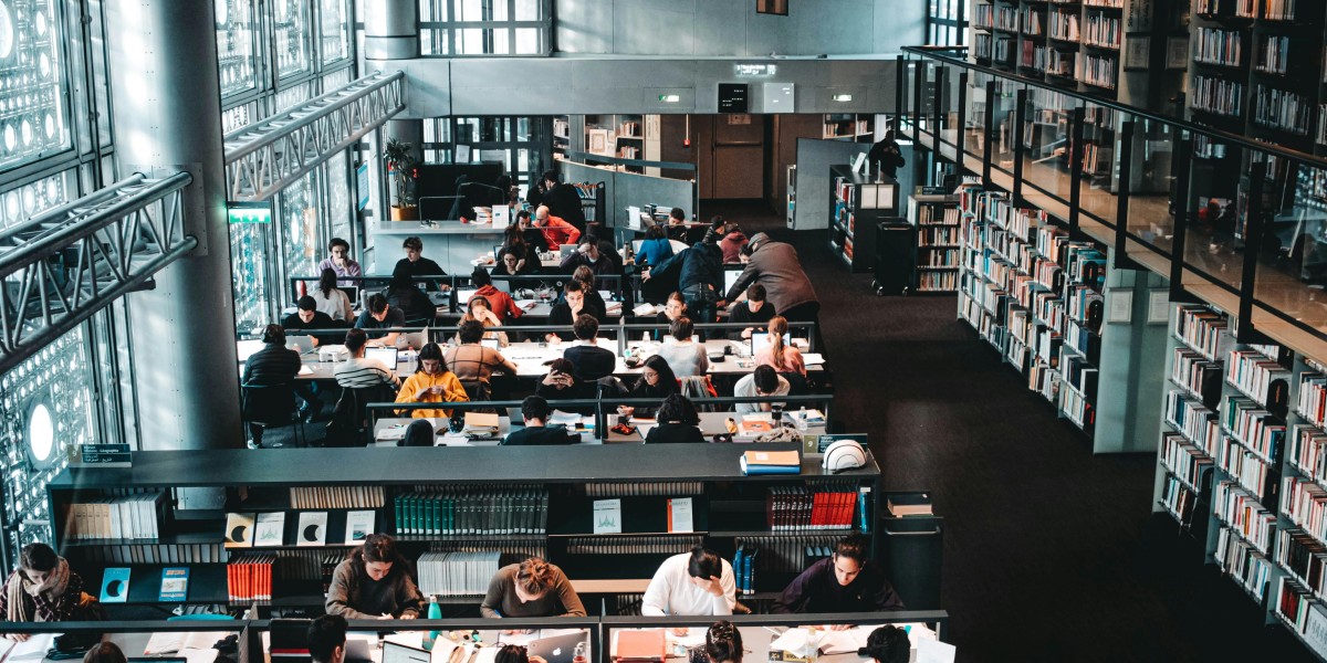 From Average to Excellent: Improve Your Score with SAT Coaching Dubai