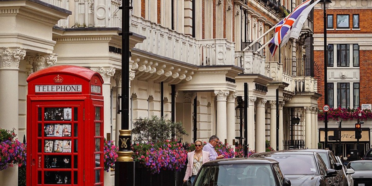 Fraud and Identity Theft: Legal Protection & Recovery with Linkilaw Solicitors