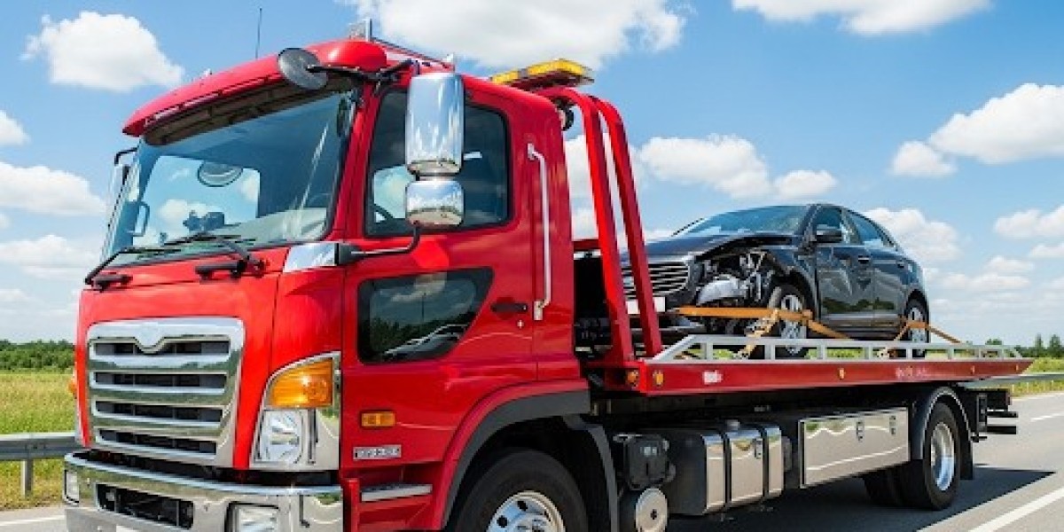 Roadside Assistance Edmonton – 24/7 Reliable Help When You Need It Most