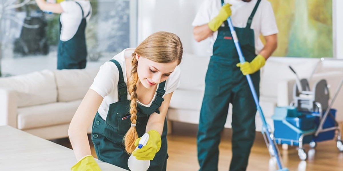 7 Professional Cleaning Hacks You’ll Wish You Knew Sooner