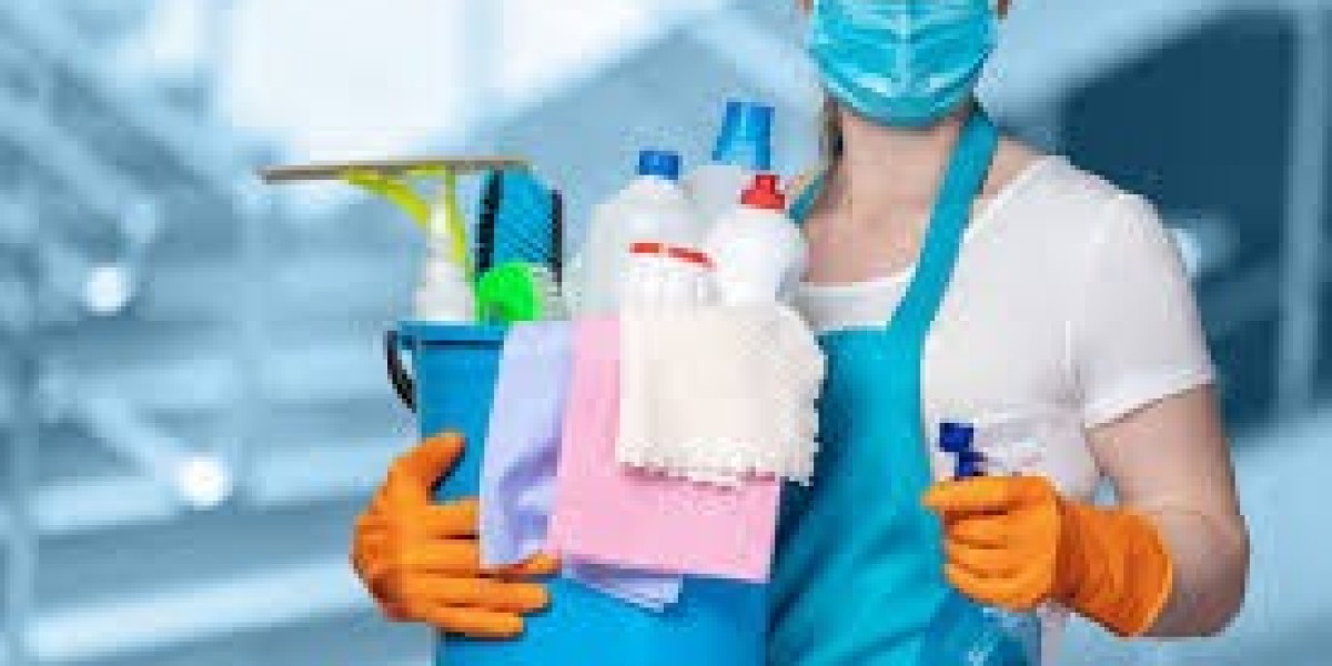 How to Maintain a Clean Home with a Busy Family Life