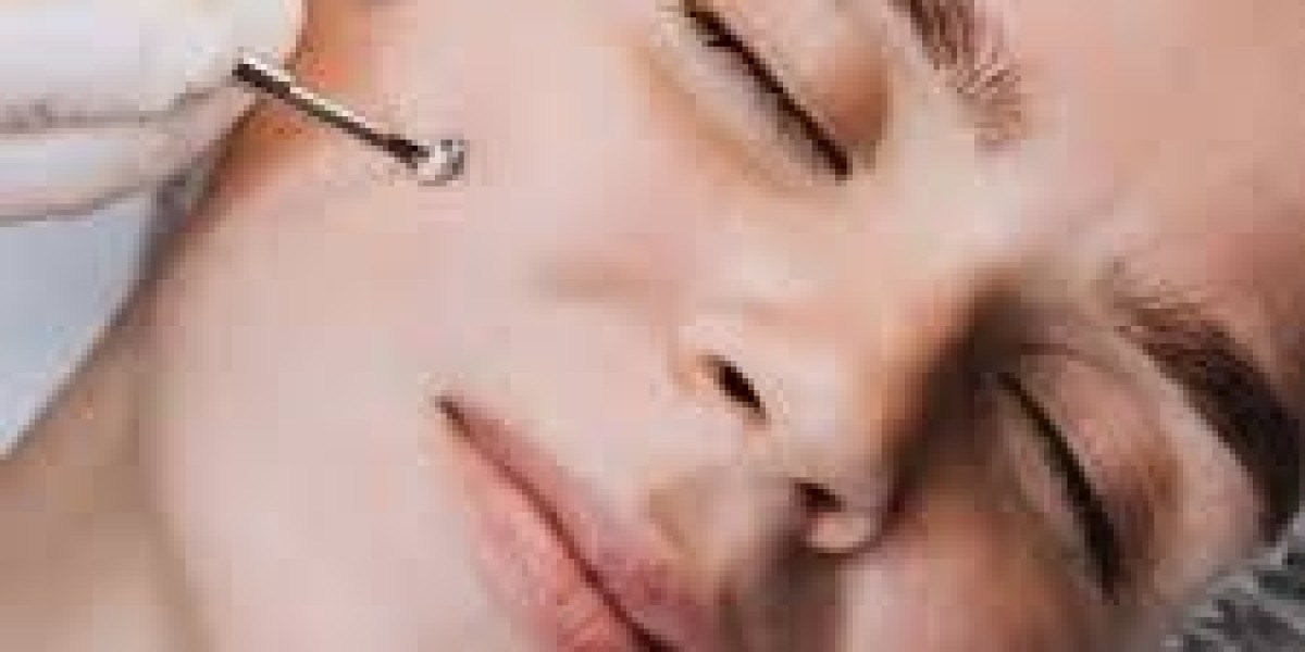 Unlock Glamour on a Budget – Where to Get Affordable Nail Extensions That Last