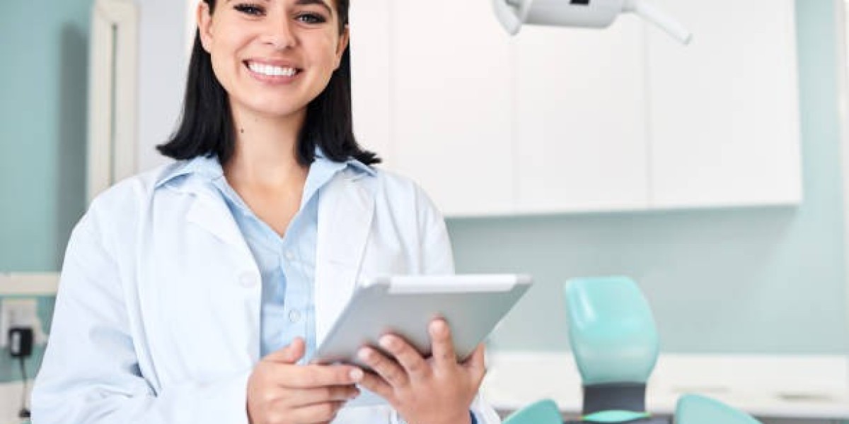 Finding the Right Dentist in Redwood City: Tips for Keeping Your Smile Healthy