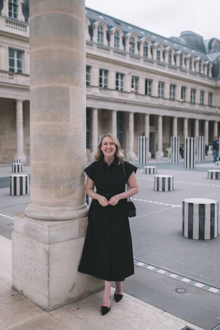 Smart and Stylish: 5 Fashion Staples for Women in Their 40s and 50s | Available Online