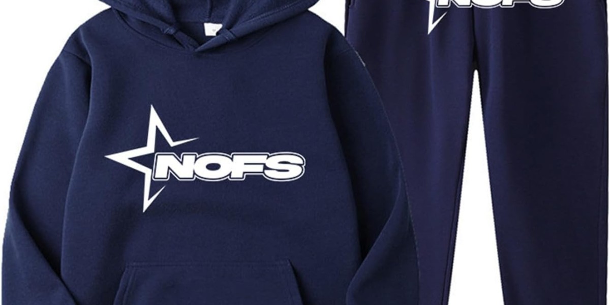 Streetwear Photography: How to Nail the Perfect Fit Pic