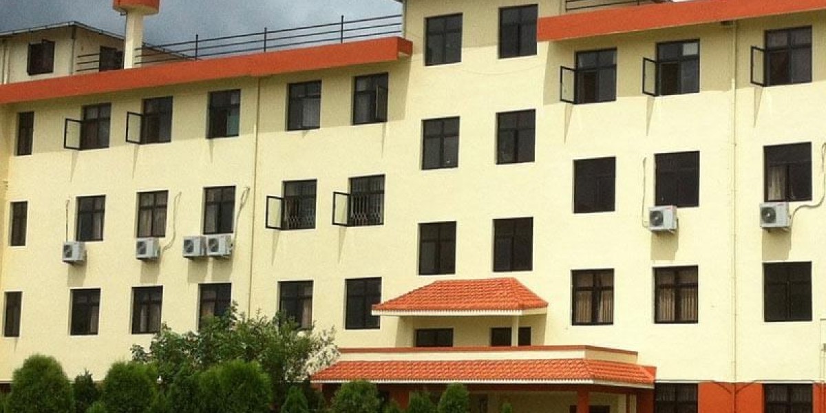 Is Hostel Compulsory in Kathmandu Medical College?