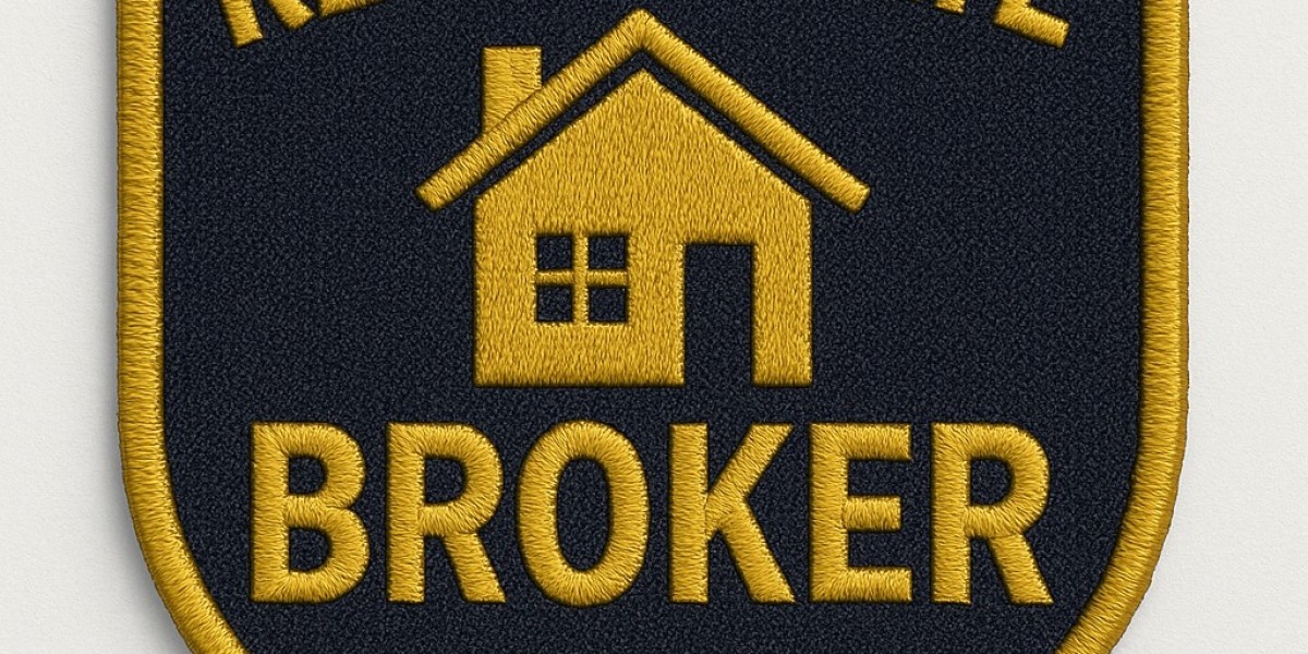 Best Embroidery Digitizing Solutions for Fashion in 2025