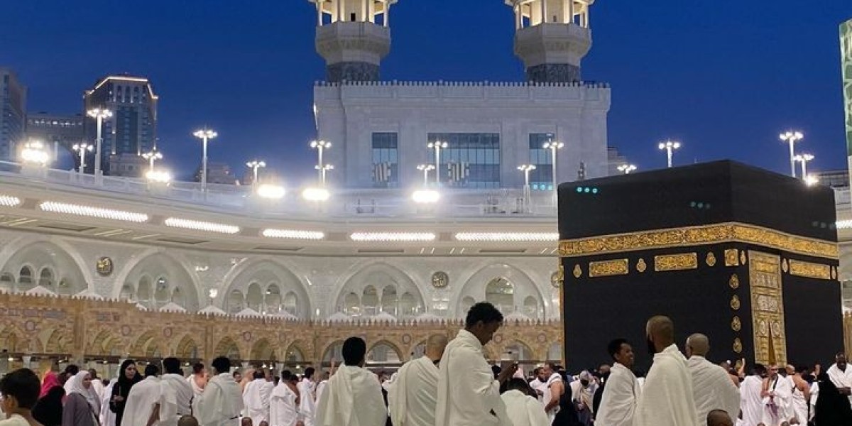 Why Al‑Shafie Travels Is Considered the Best Umrah Travel Agency USA