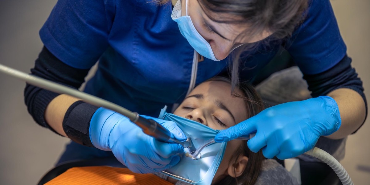 Emergency Dental Services—How a Dentist in Leesburg VA Can Save Your Smile