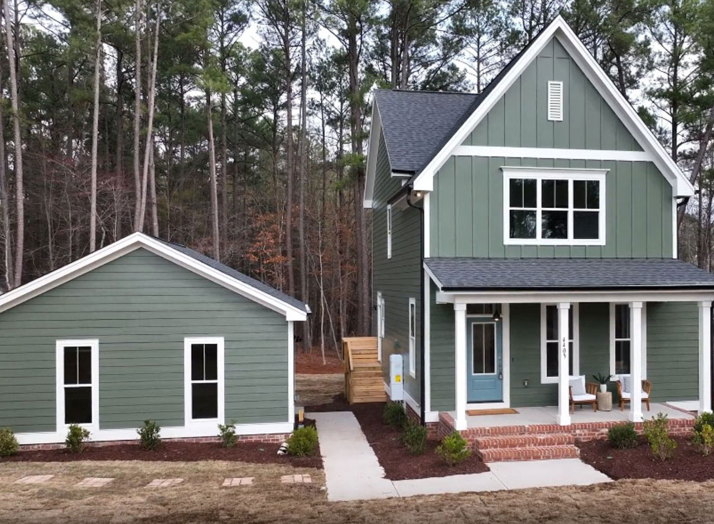 Professional Exterior Painters in Burlington - Exterior Painting Services