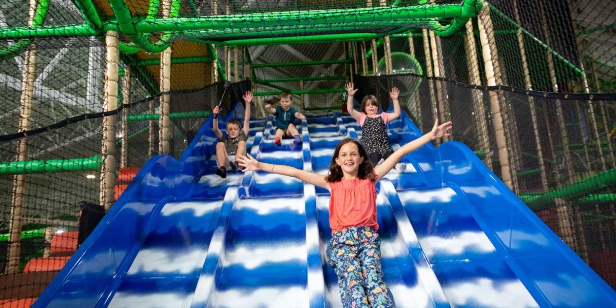 How Difficult Is It to Entertain the Kids in This Era?