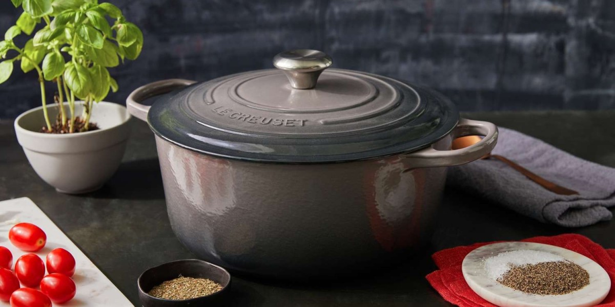 Why a Cast Iron Dutch Oven Is a Must-Have for Every Kitchen