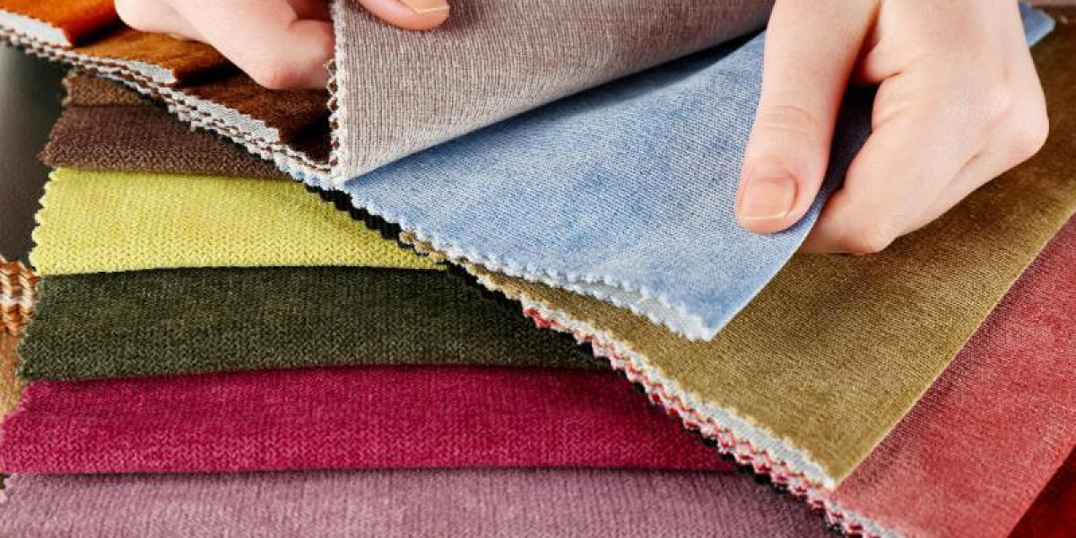 How Linen Fabric Supports Designers in Sustainable Fashion Goals