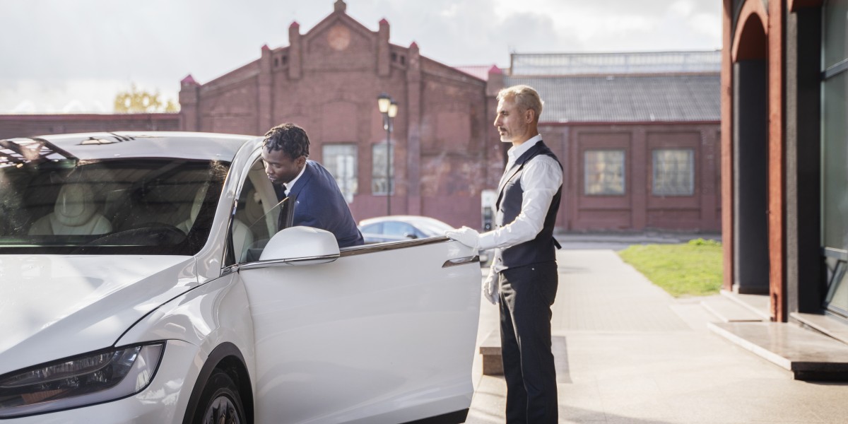 Experience Class With Our Huntington Limo Service Fleet
