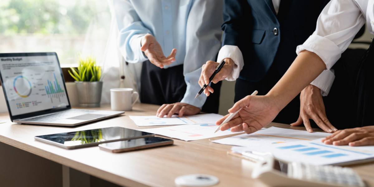 Relocate Your Business or Residency to the UAE in 2025: Here’s Why You Should