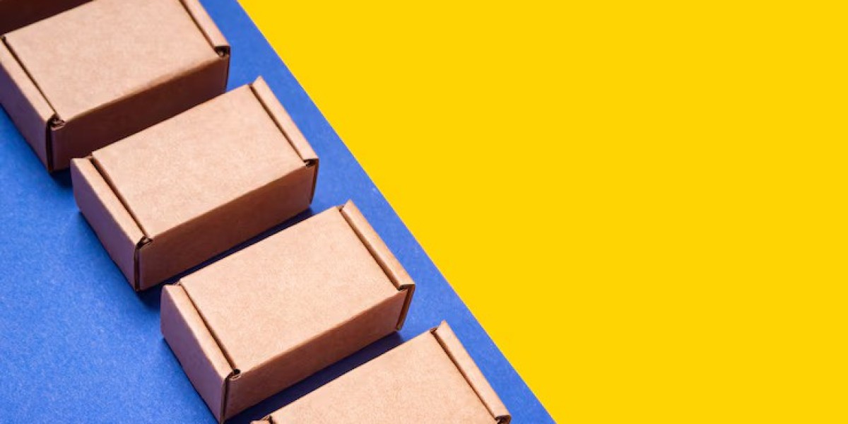 The Benefits of Using a Colored Mailer Box for Your Brand