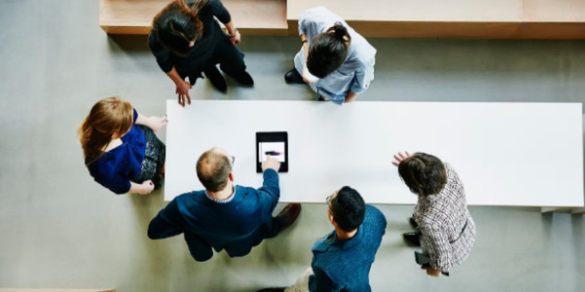 كشف أسرار تجارب العملاء من خلال خدمة المتسوق الخفي وأبحاث المستهلكين الحديثة