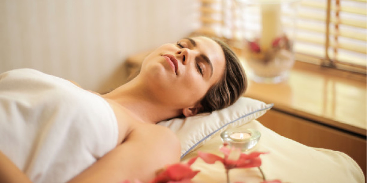 Why Aroma Massage Spa Treatments in Dubai Are Perfect for Stress Relief